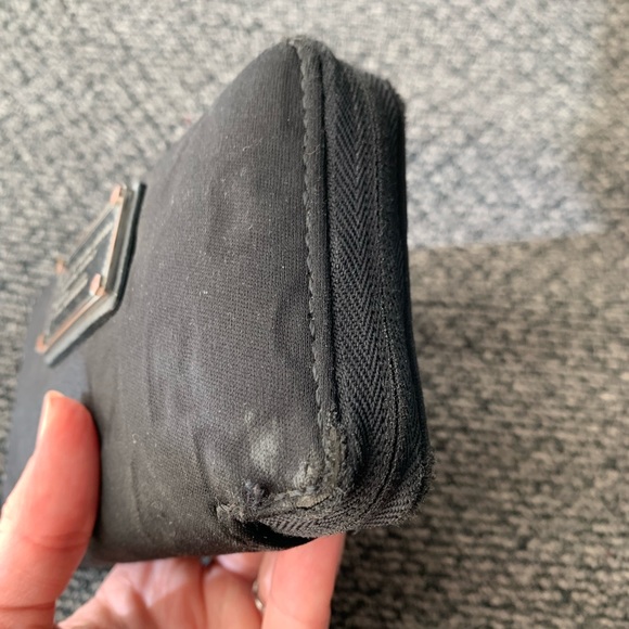 Marc by Marc Jacobs Wallet - Picture 6 of 6
